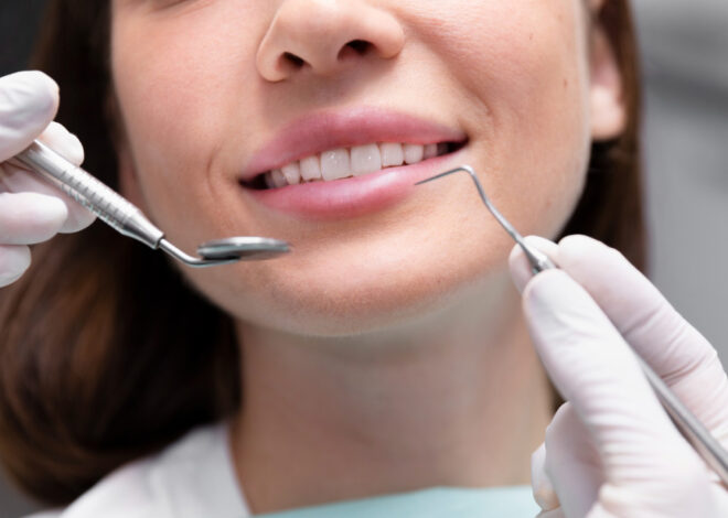 Nişantaşı ve Şişli’de Diş Hekimi Önerisi: 35+ Yıllık Deneyimiyle Dr. Devrim Biriken Sipahi